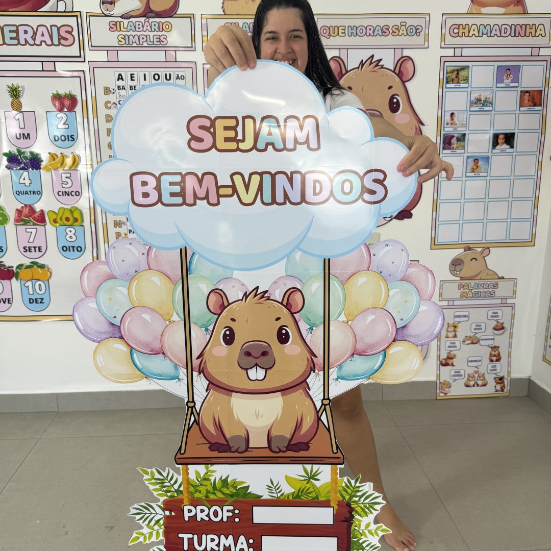 Kit arrumação sala de aula com o tema CAPIVARA