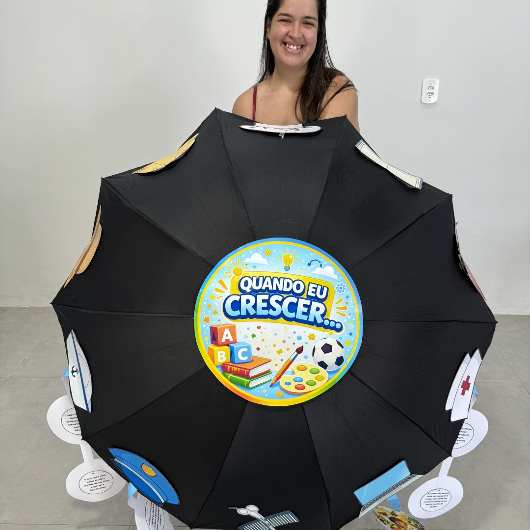 📘 Guarda-chuva de História — Quando eu crescer… ☂️💛
