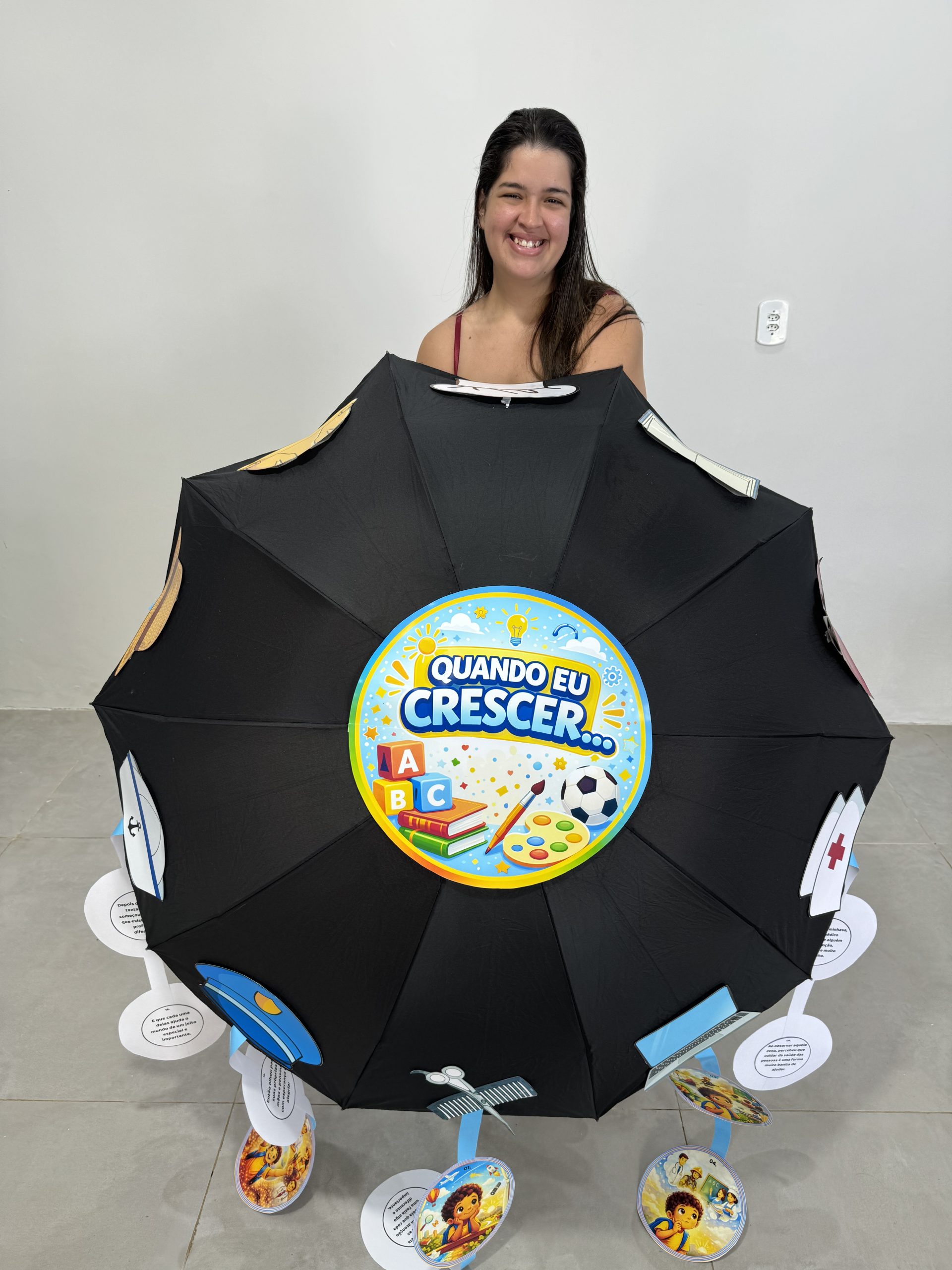 📘 Guarda-chuva de História — Quando eu crescer… ☂️💛