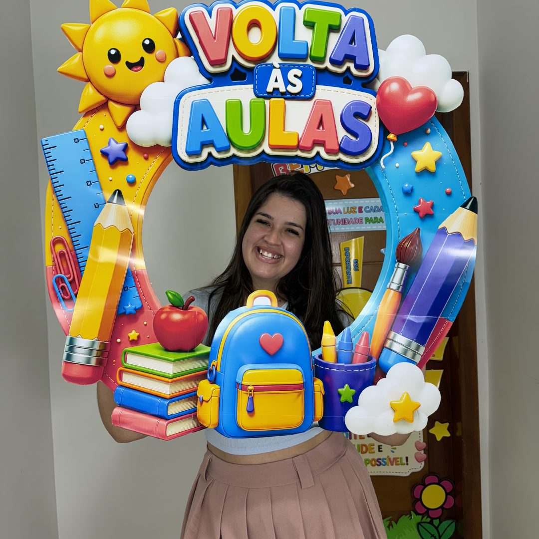 📸✨ MOLDURA PARA FOTO – VOLTA ÀS AULAS ✨📸