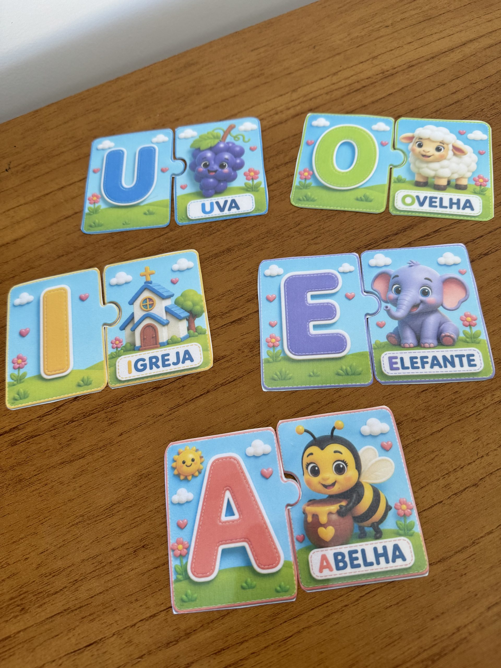✨ Quebra-Cabeça das Vogais 🧩💙