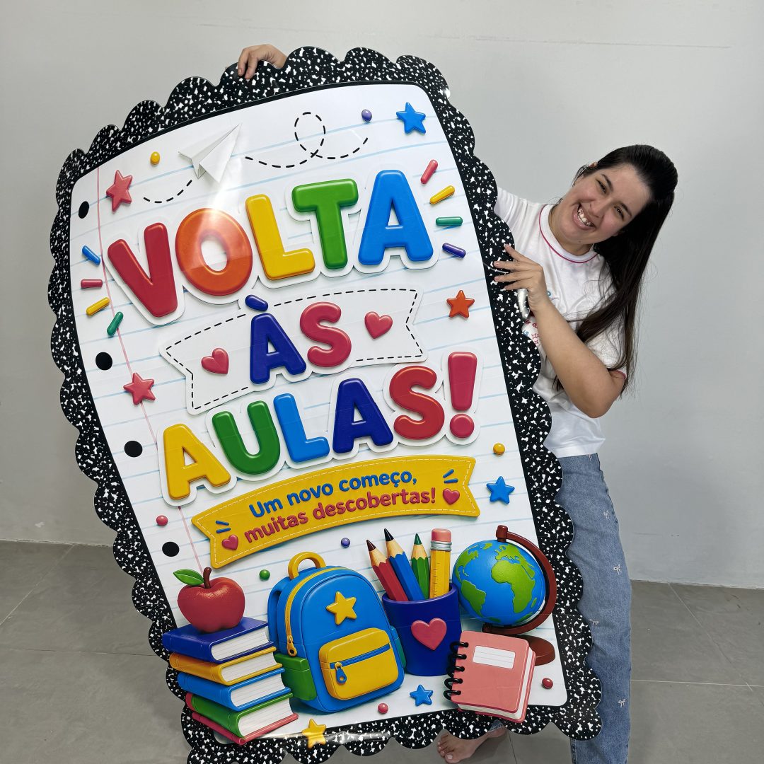 ✨📚 Cartaz Volta às Aulas – Novas Descobertas 💛