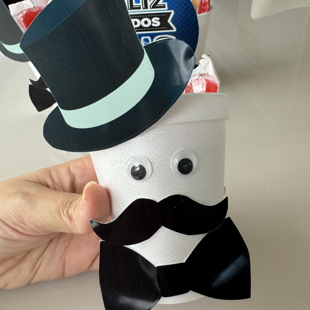 🥸🎩 Lembrancinha Dia dos Pais – Copo do Papai 💙