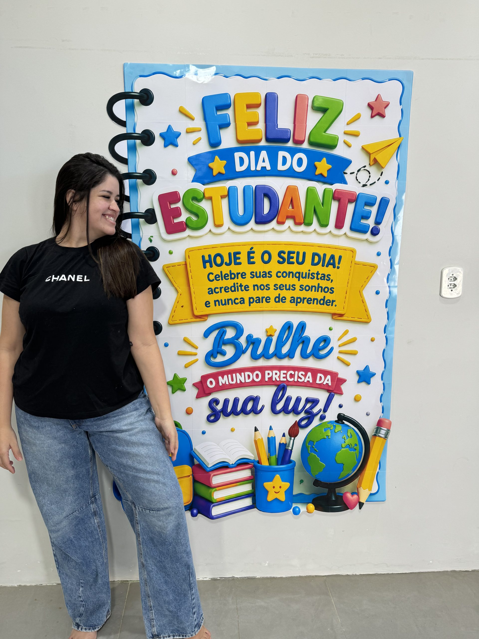 📚✨ Cartaz Brilhe, Estude! – Dia do Estudante - Imagem 13
