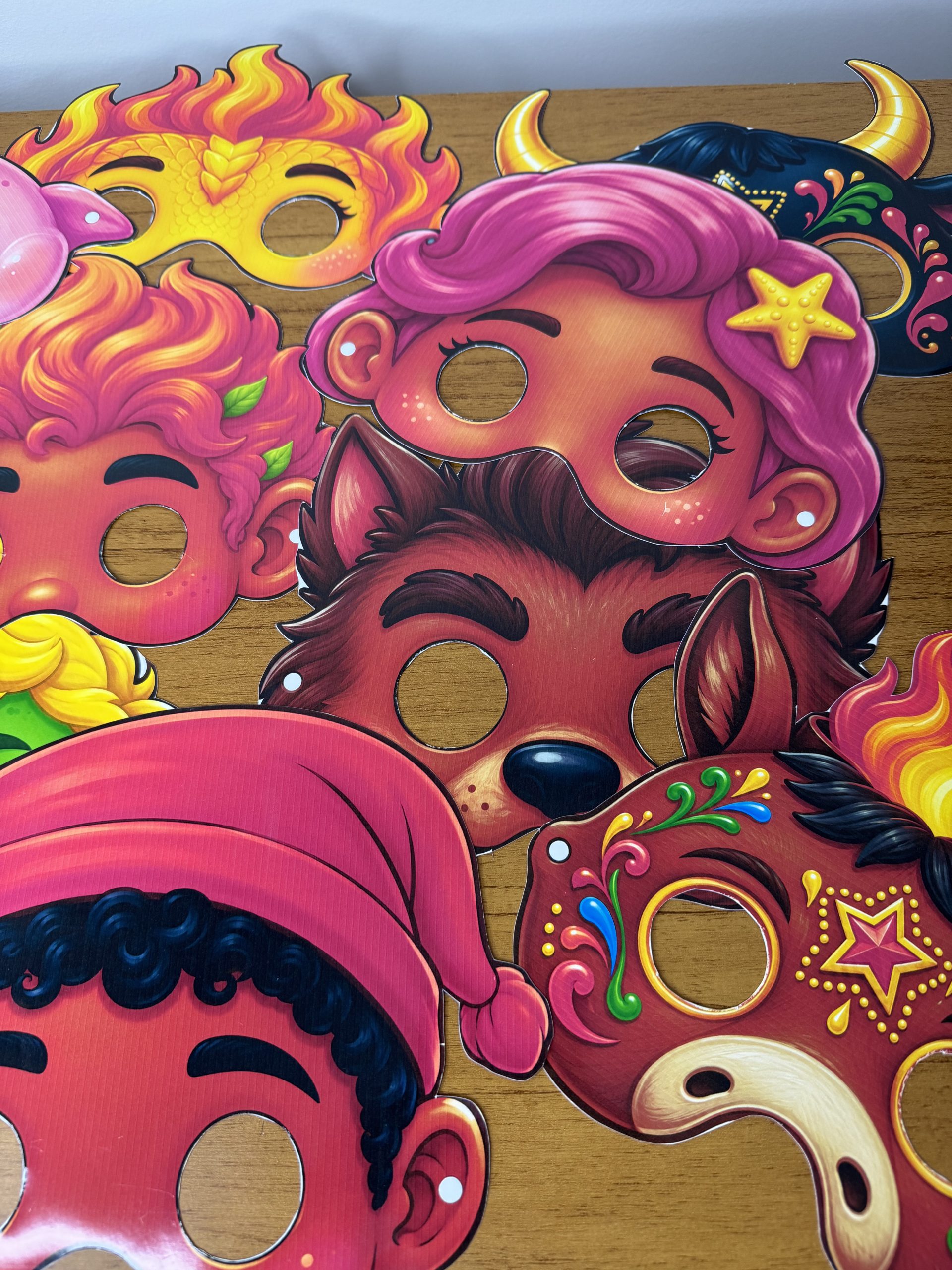 🎭✨ Kit Máscaras Personagens do Folclore Brasileiro - Imagem 13