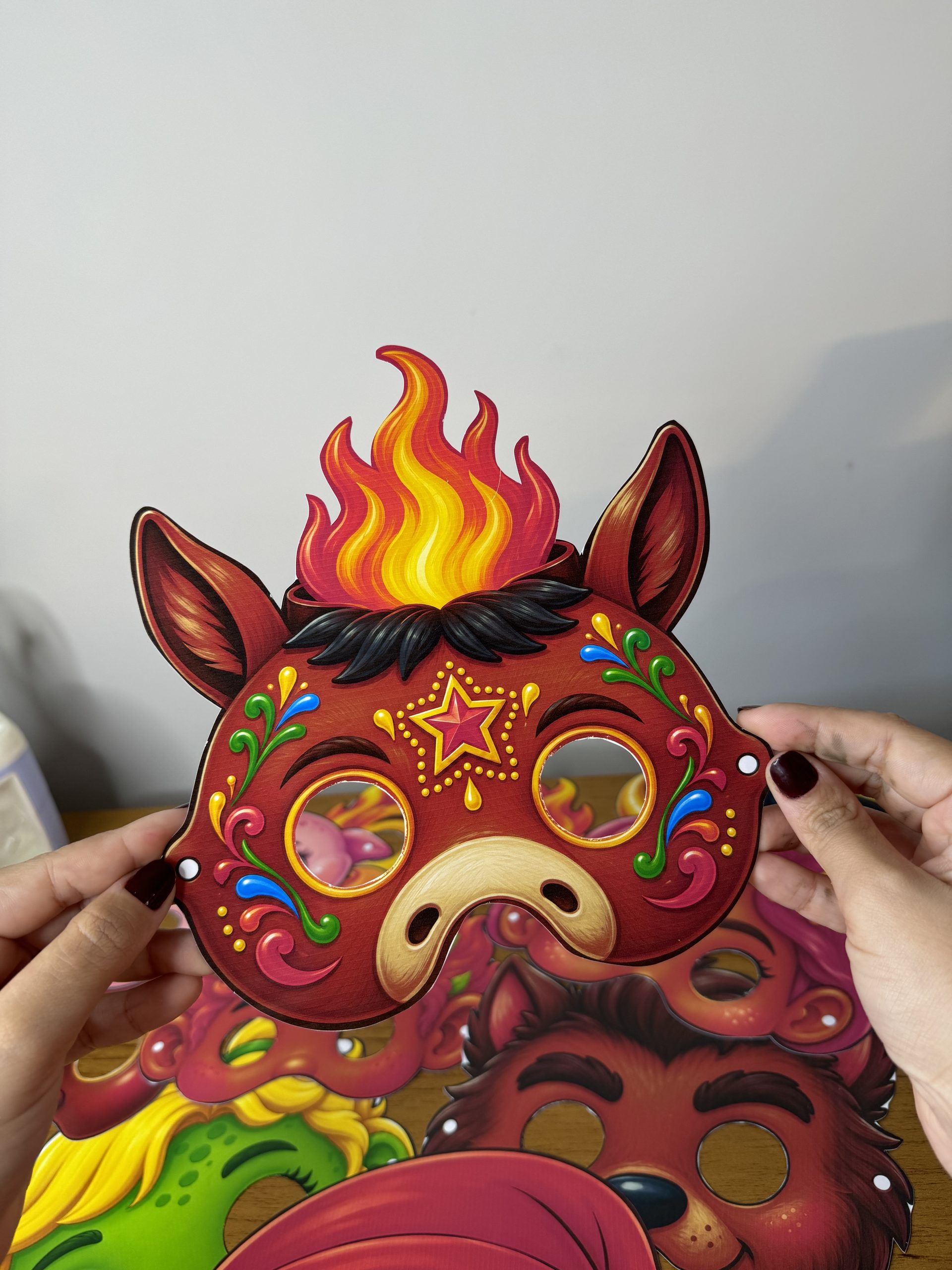 🎭✨ Kit Máscaras Personagens do Folclore Brasileiro - Imagem 3