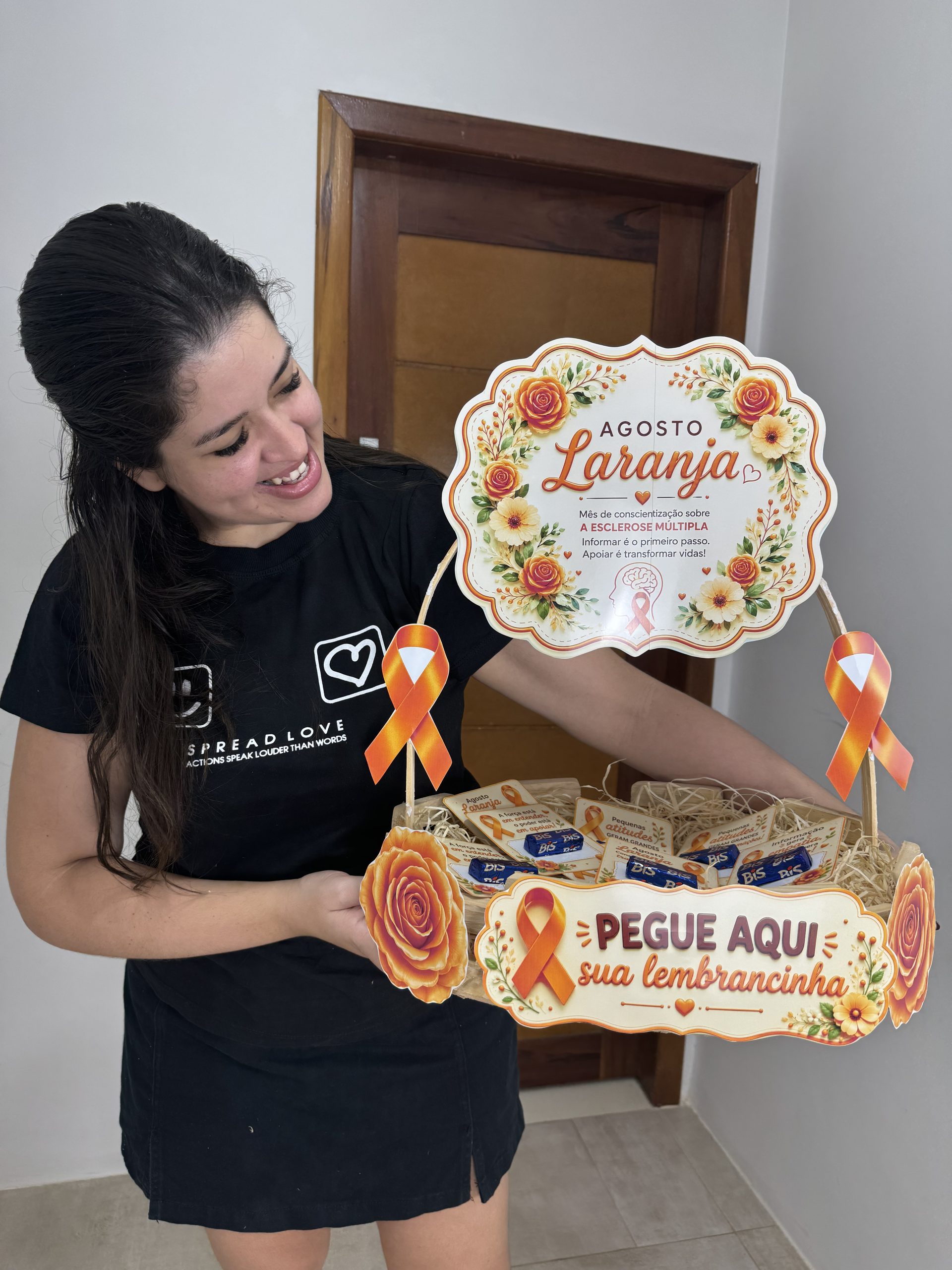 🧡✨ Cesta + Lembrancinha Agosto Laranja