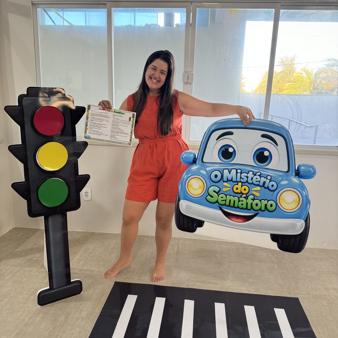 🚦📚 CENÁRIO DE HISTÓRIA – O MISTÉRIO DO SEMÁFORO