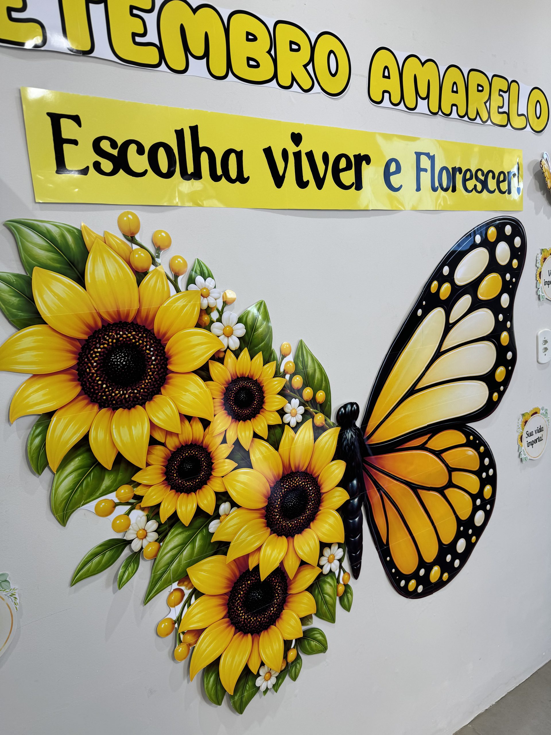 🌻🦋 PAINEL SETEMBRO AMARELO – ASAS DO FLORESCER - Imagem 6
