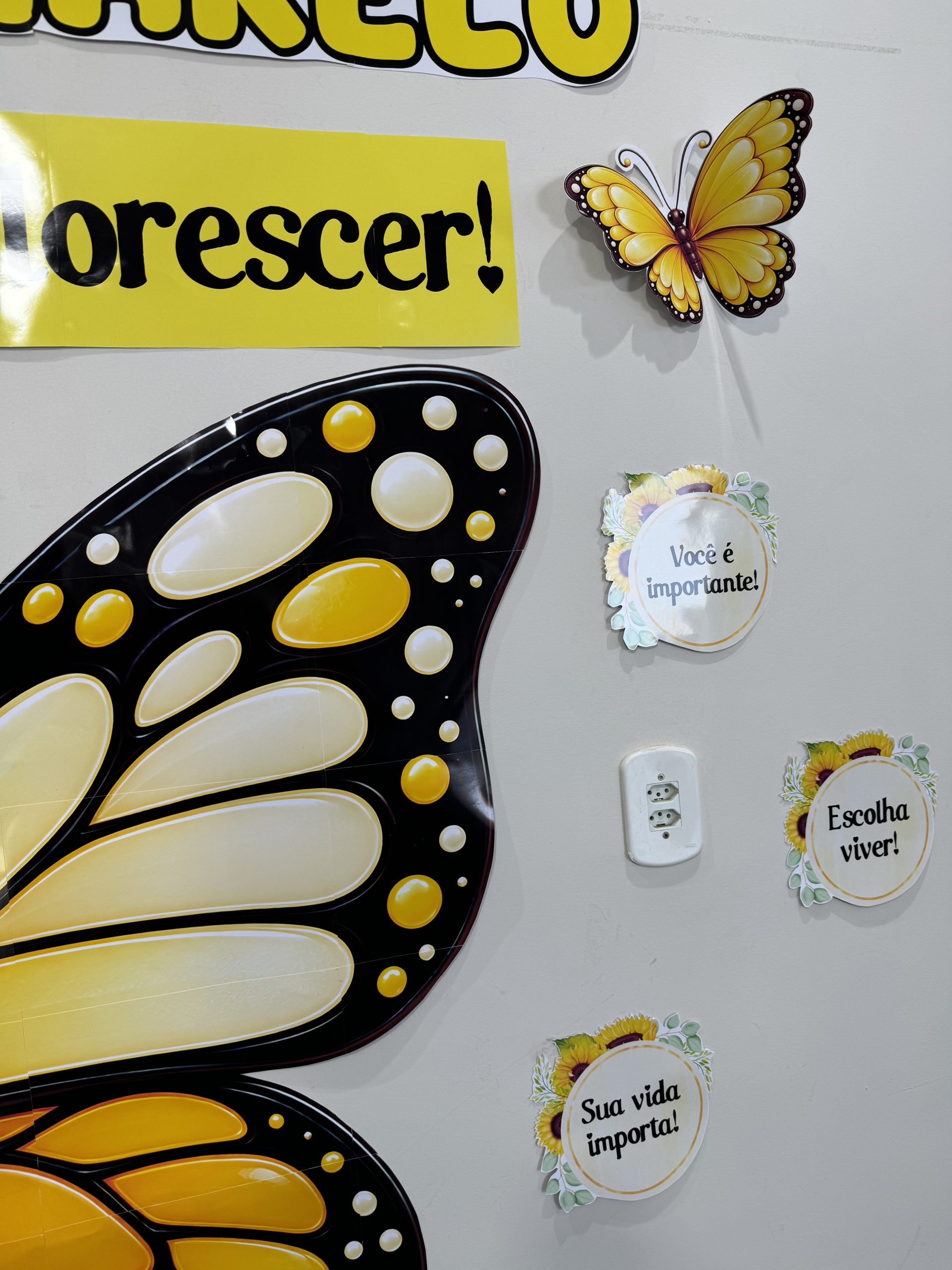 🌻🦋 PAINEL SETEMBRO AMARELO – ASAS DO FLORESCER - Imagem 9
