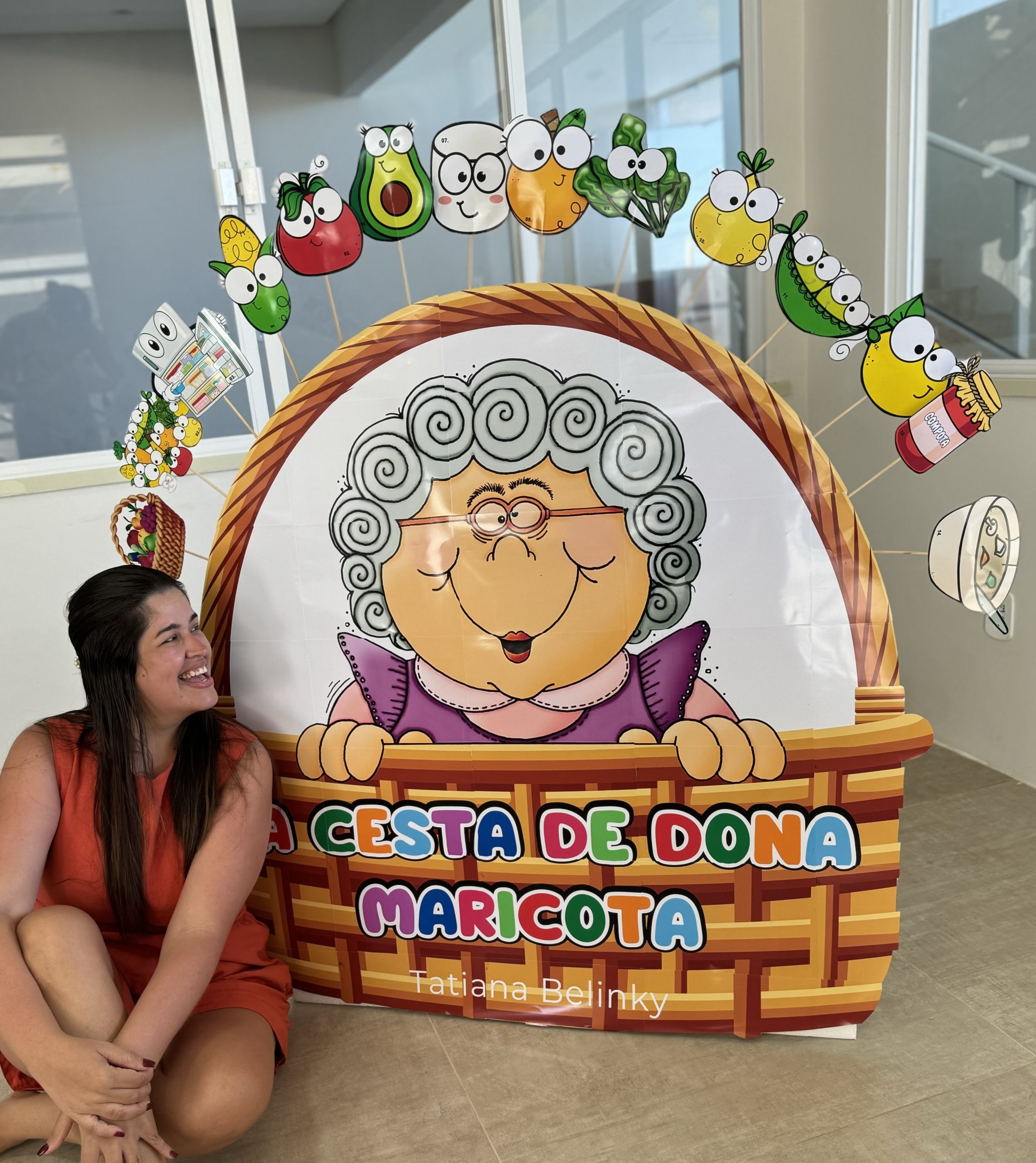 🥕🍎 Cenário de História — A Cesta de Dona Maricota