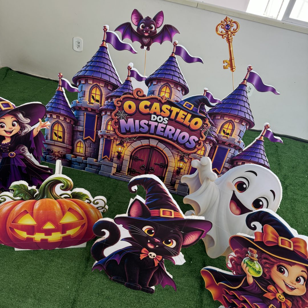 🏰🎃 Cenário de História — O Castelo dos Mistérios 👻🦇💜